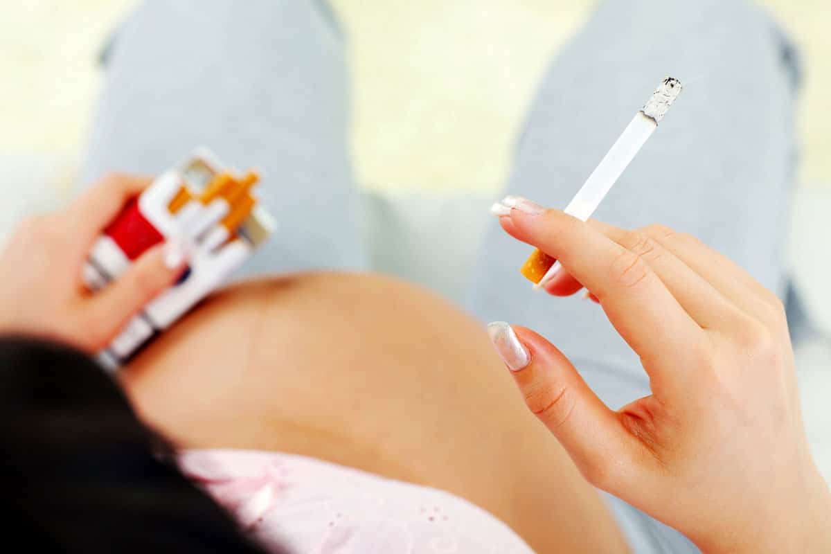 Fumer pendant la grossesse : bb n'aime pas la cigarette - OK Bb
